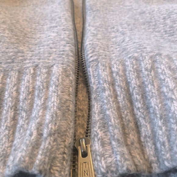 Aritzia TNA wool zip front sweater Grey - Picture 6 of 16
